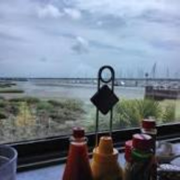 Marina-Variety-Store